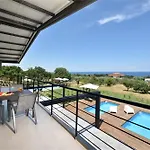 Olive All-seasons Lejlighedshotel 4*