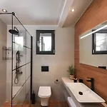Olive All-seasons Suites, Panel Hospitality Homes & Hotel de apartamente