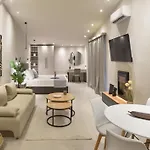 Olive All-seasons Suites, Panel Hospitality Homes & 4* Litochoro