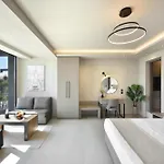 Hotel de apartamente Olive All-seasons Suites, Panel Hospitality Homes & 4*