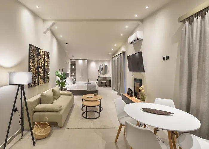 Olive All-seasons Suites, Panel Hospitality Homes & 4* Litochoro