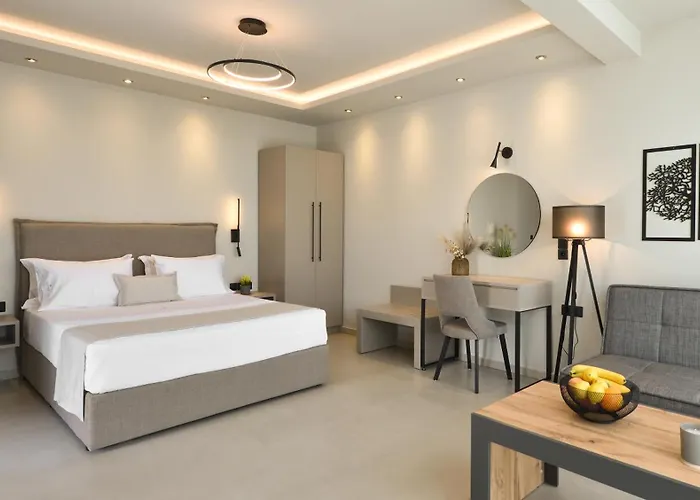 Olive All-seasons Suites, Panel Hospitality Homes & Apartahotel Litochoro