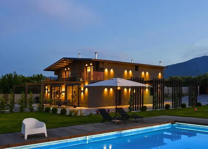 Olive All-seasons Suites, Panel Hospitality Homes & 4* Litochoro
